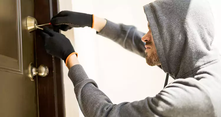 Emergency Motel Lock Repairs—Available 24/7 in Merritt Island, FL